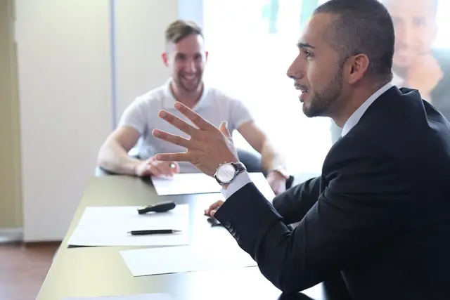 Birol Isik im Coaching-Gespräch